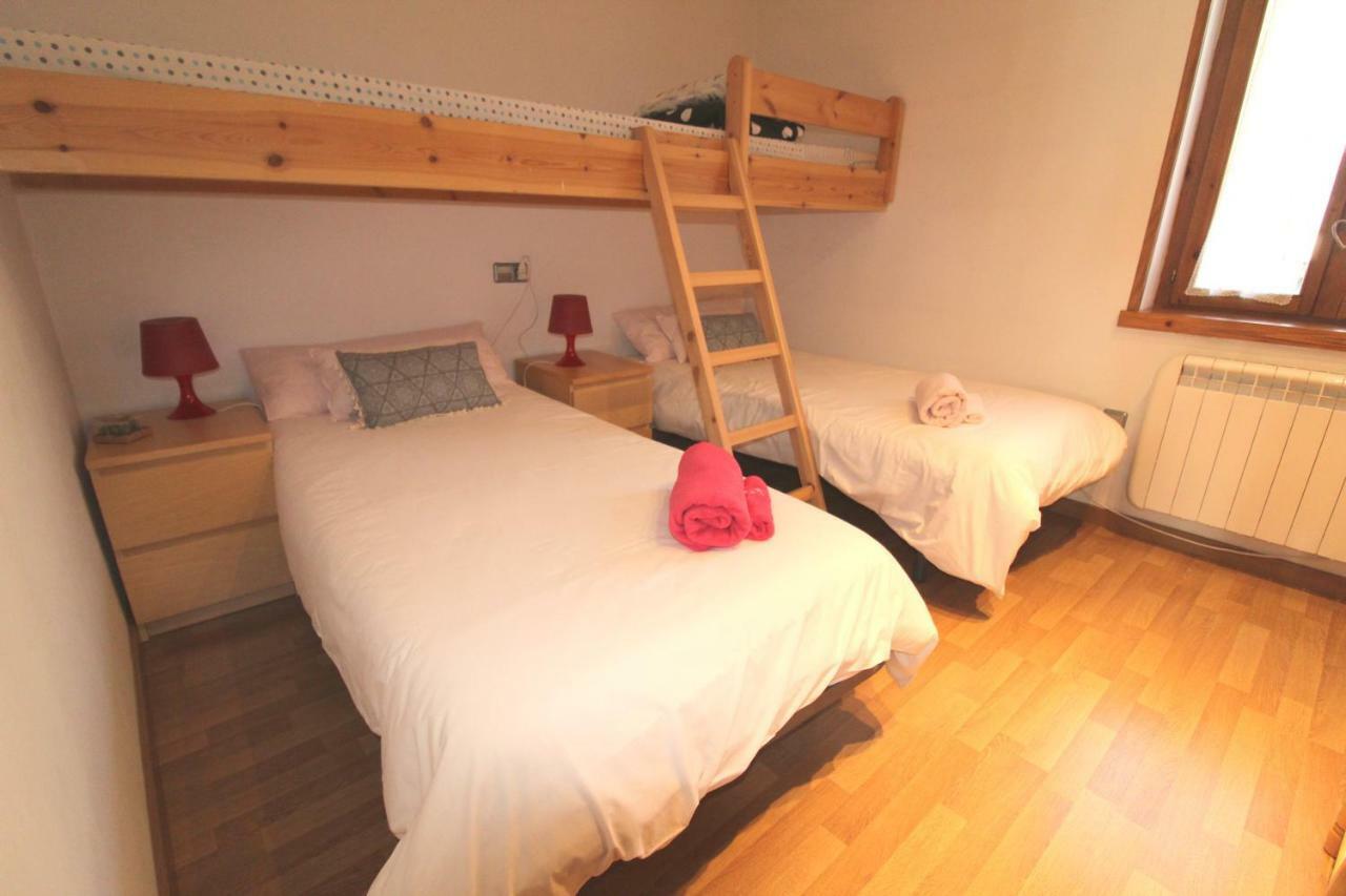 Espacioso apartamento en el Naut Aran Gessa Exterior foto